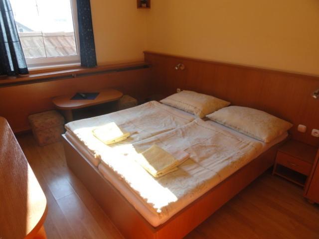 Penzion Eka Brezno Habitación foto